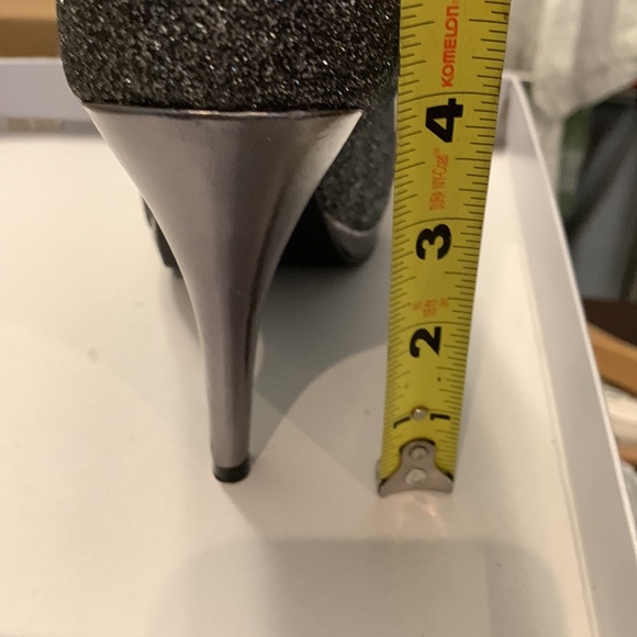 Rampage Gracee pewter spark RX5050 6.5 M shoes. - Picture 10 of 10